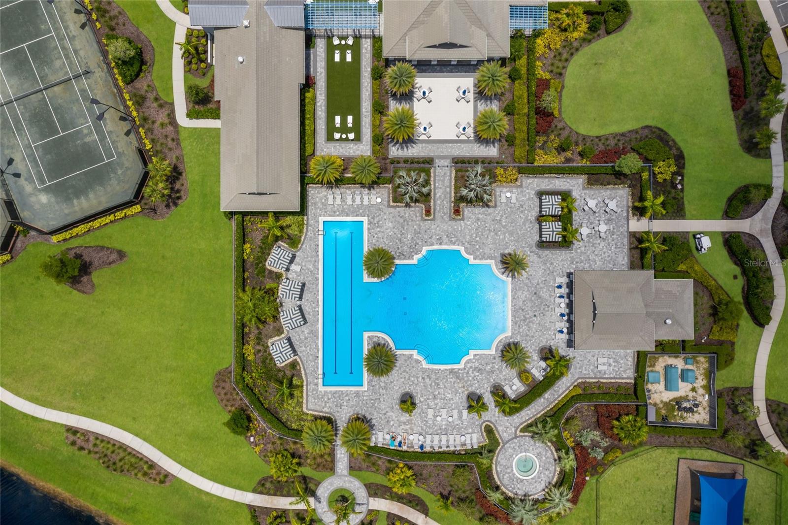 8310 REDONDA LOOP, LAKEWOOD RANCH, FL, 34202