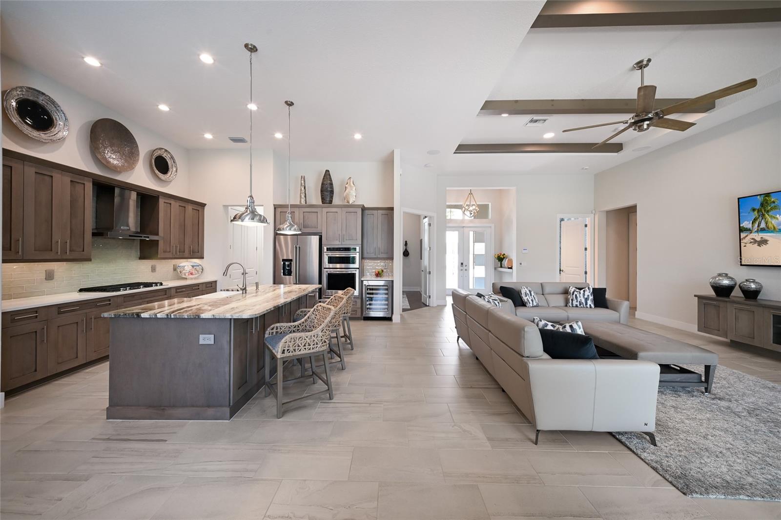 8310 REDONDA LOOP, LAKEWOOD RANCH, FL, 34202