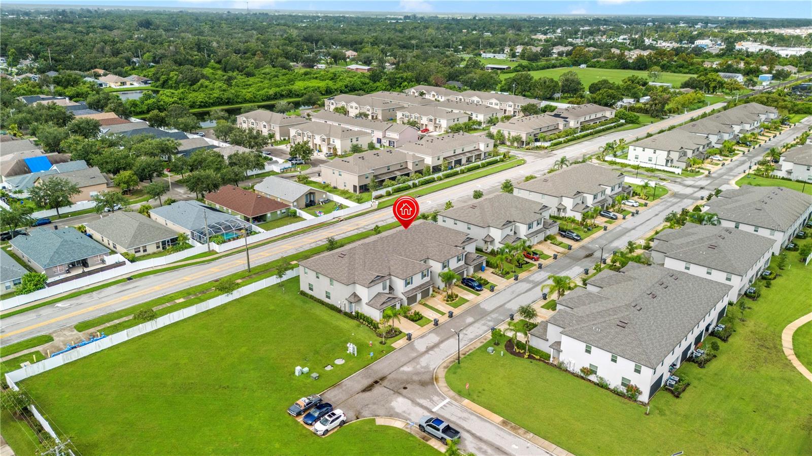 843 ROYAL EMPRESS DR, RUSKIN, FL, 33570