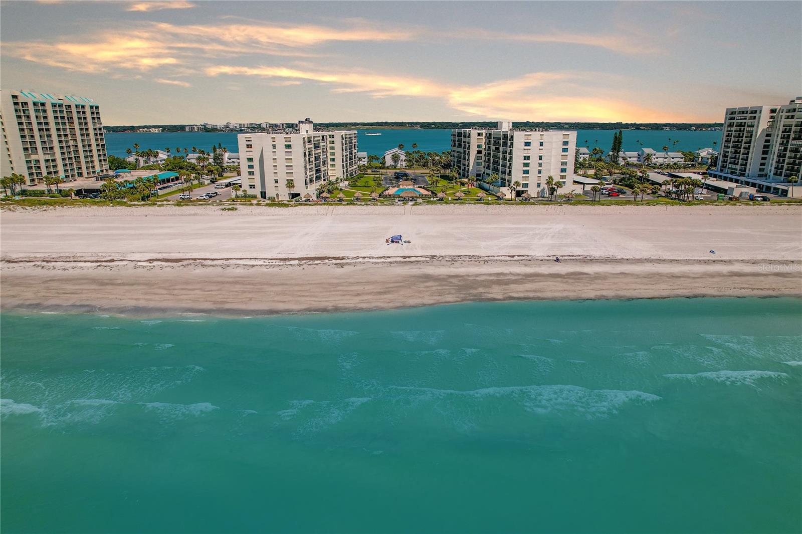 1430 GULF BLVD #407, CLEARWATER BEACH, FL, 33767