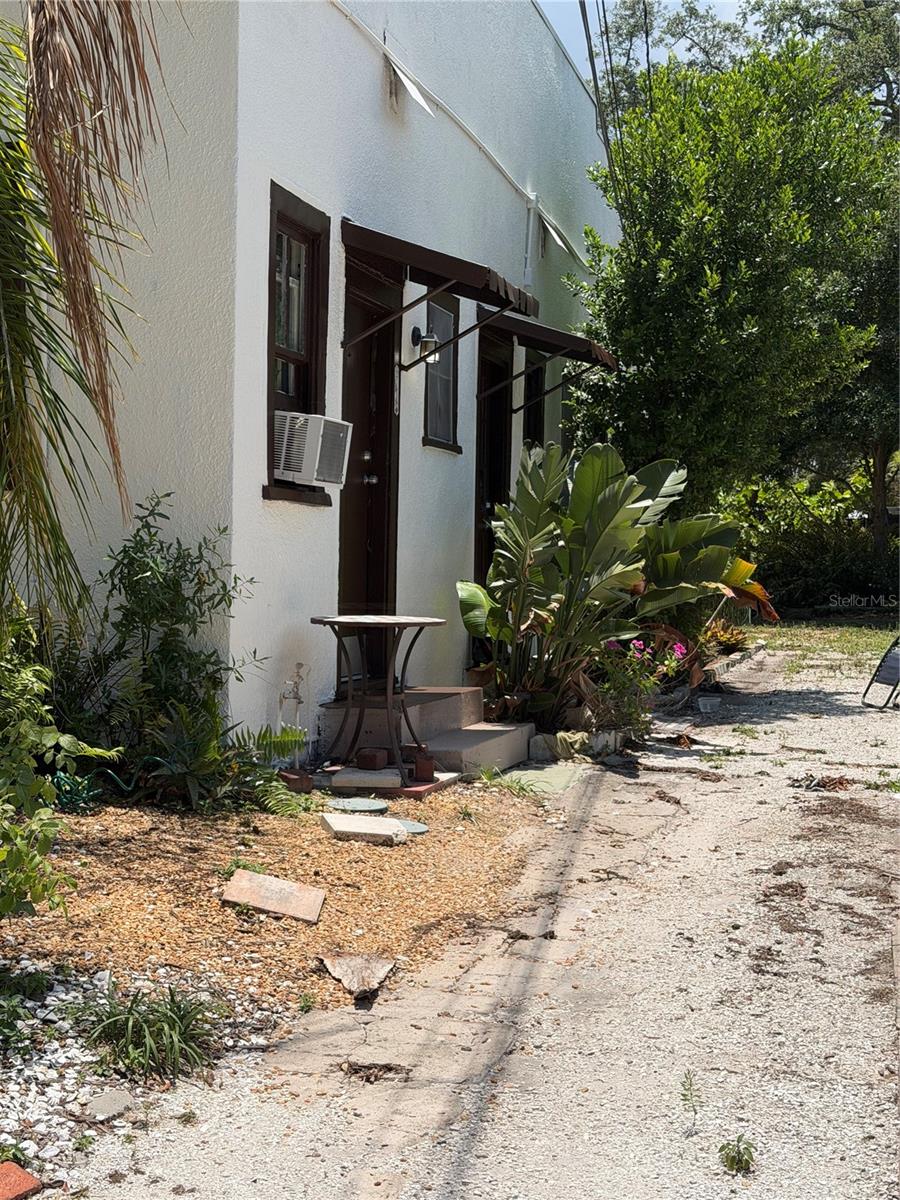 305 WOODROW AVE, LARGO, FL, 33770