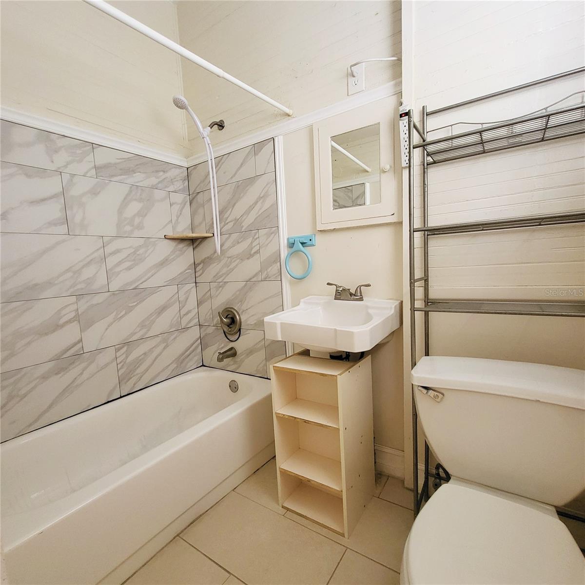305 WOODROW AVE, LARGO, FL, 33770