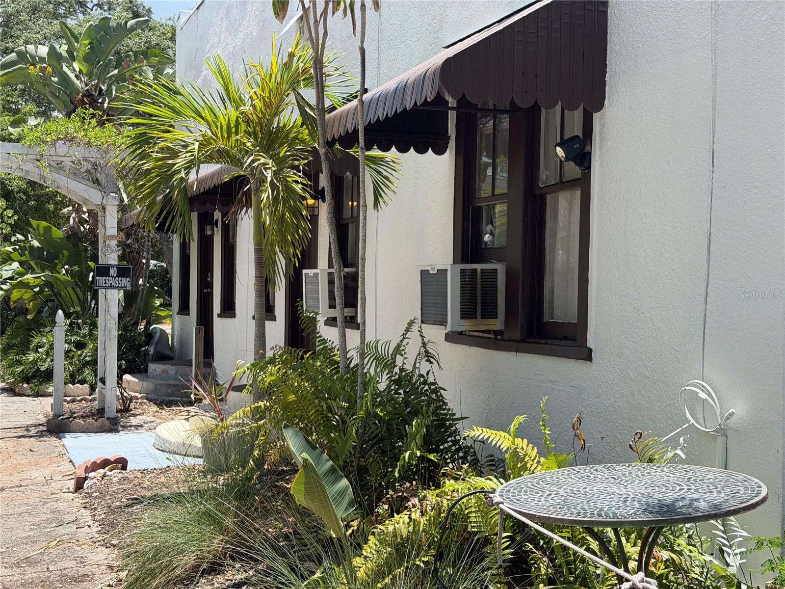 305 WOODROW AVE, LARGO, FL, 33770