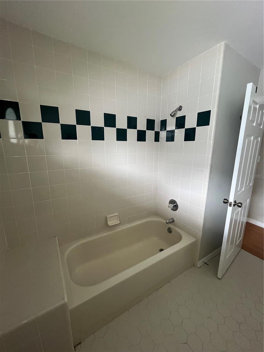 77 FOLCROFT LN, PALM COAST, FL, 32137