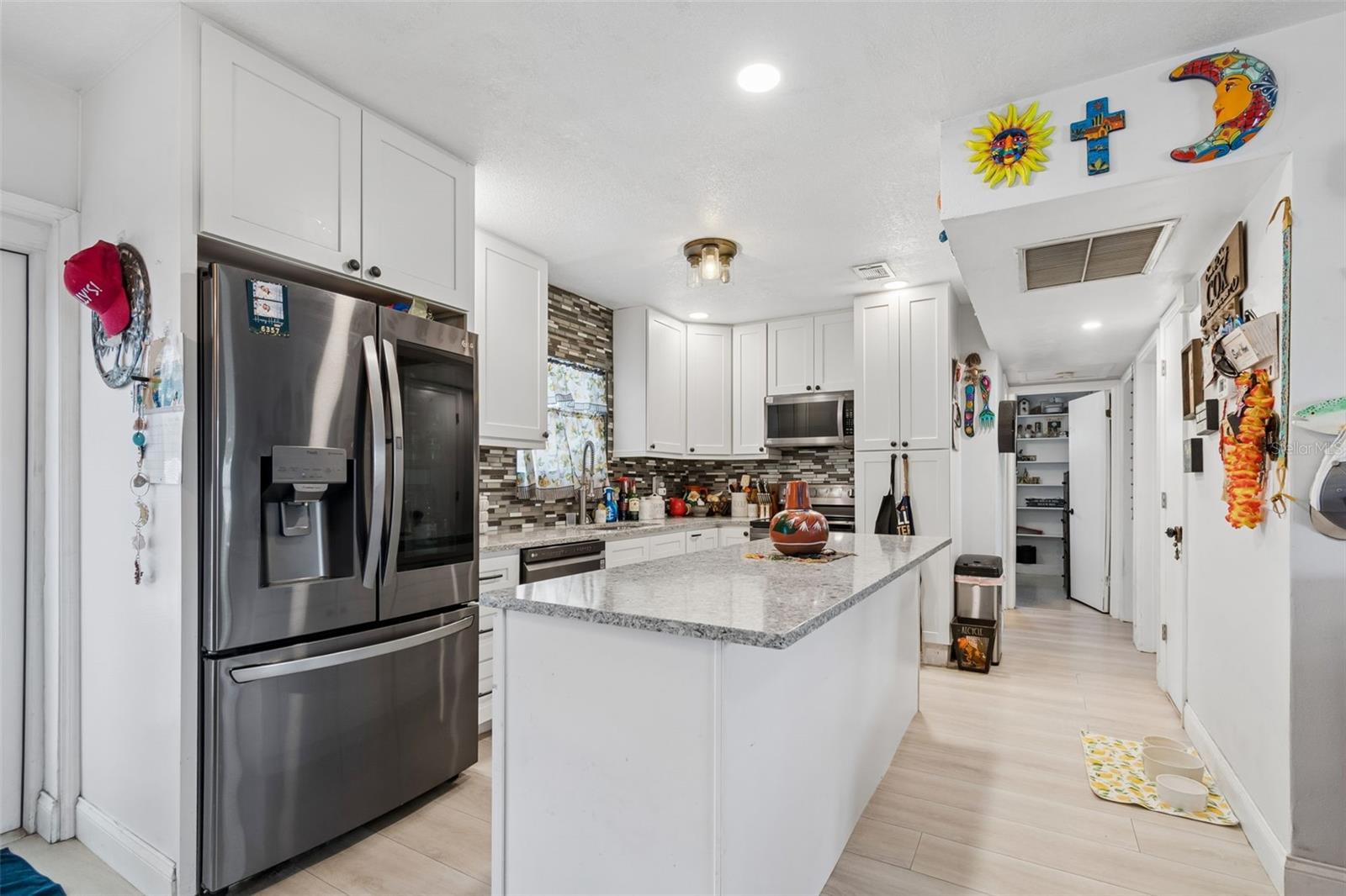 1182 FRIAR TUCK LN, DUNEDIN, FL, 34698