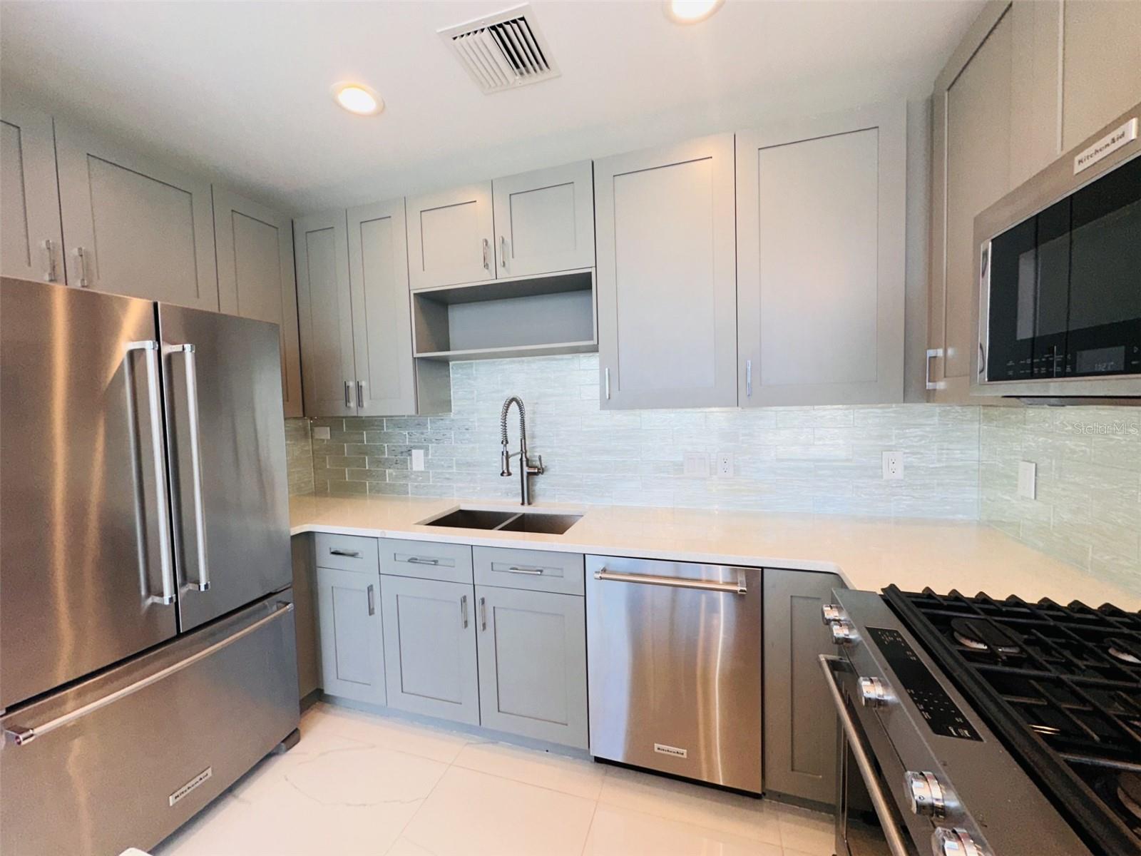 150 E ROBINSON ST #1612, ORLANDO, FL, 32801