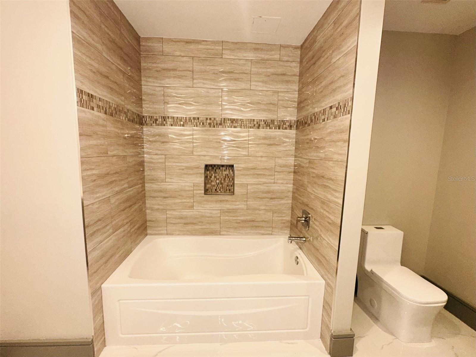 150 E ROBINSON ST #1612, ORLANDO, FL, 32801