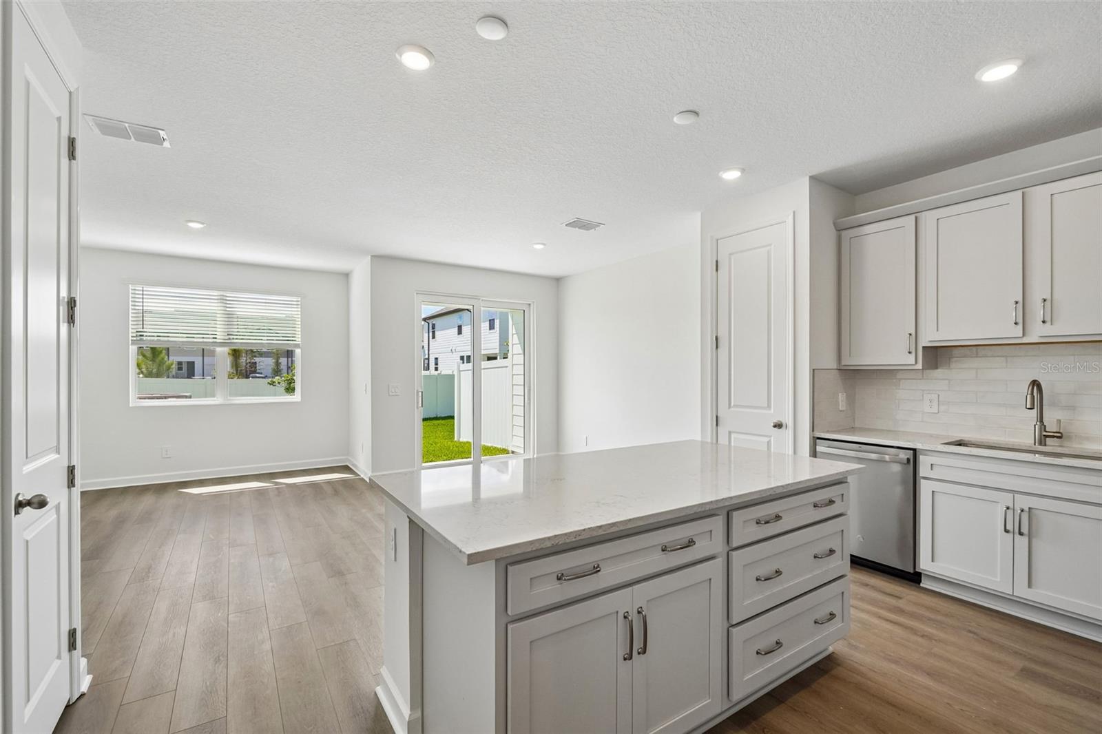 7485 DEER VALLEY CIRCLE, TAMPA, FL, 33635
