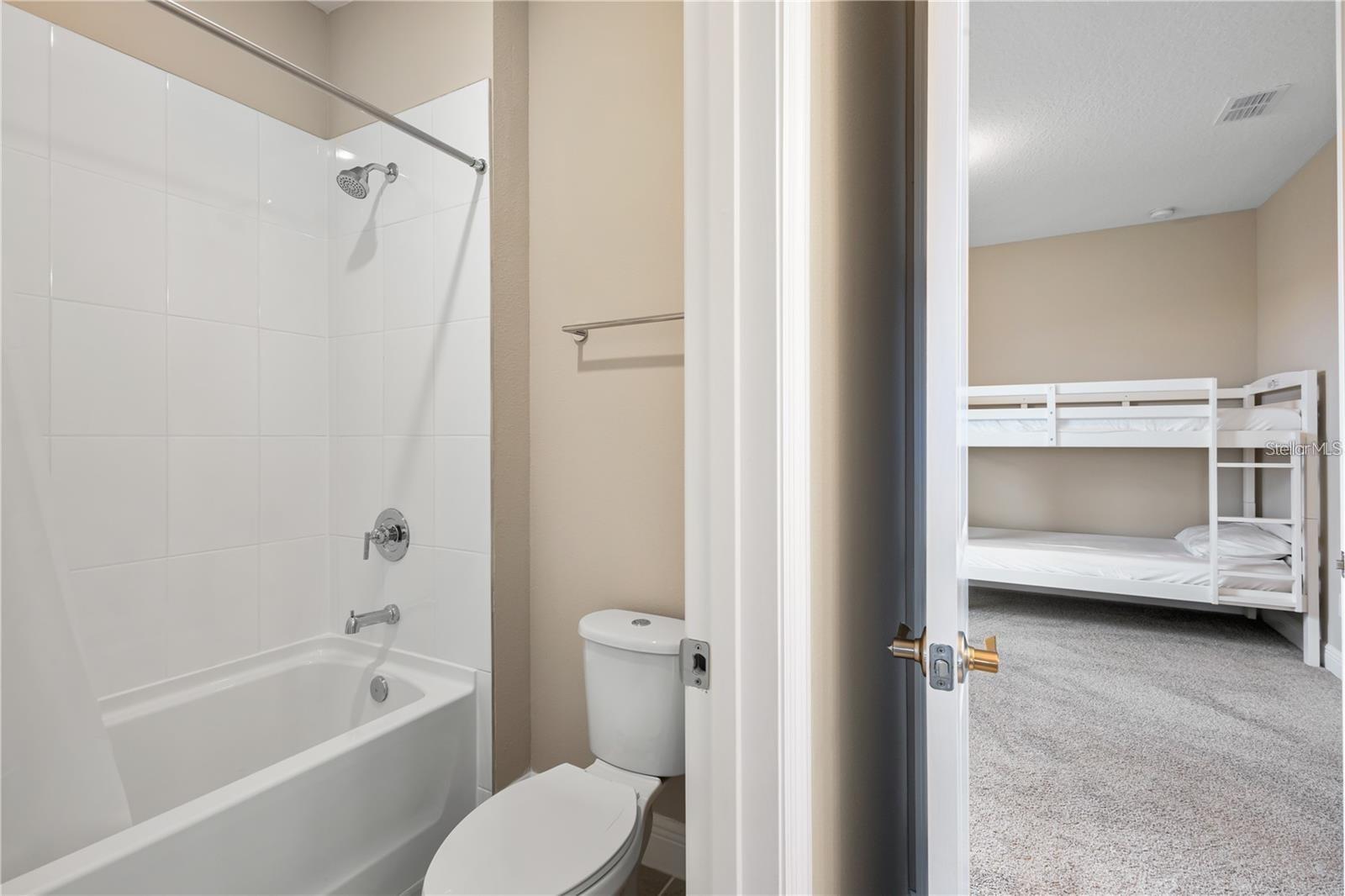 16031 SILVER BROOK WAY, WINTER GARDEN, FL, 34787