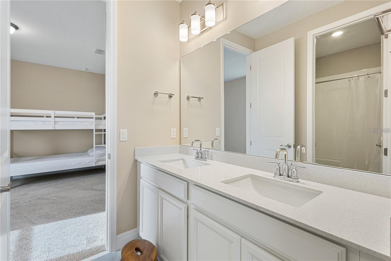 16031 SILVER BROOK WAY, WINTER GARDEN, FL, 34787
