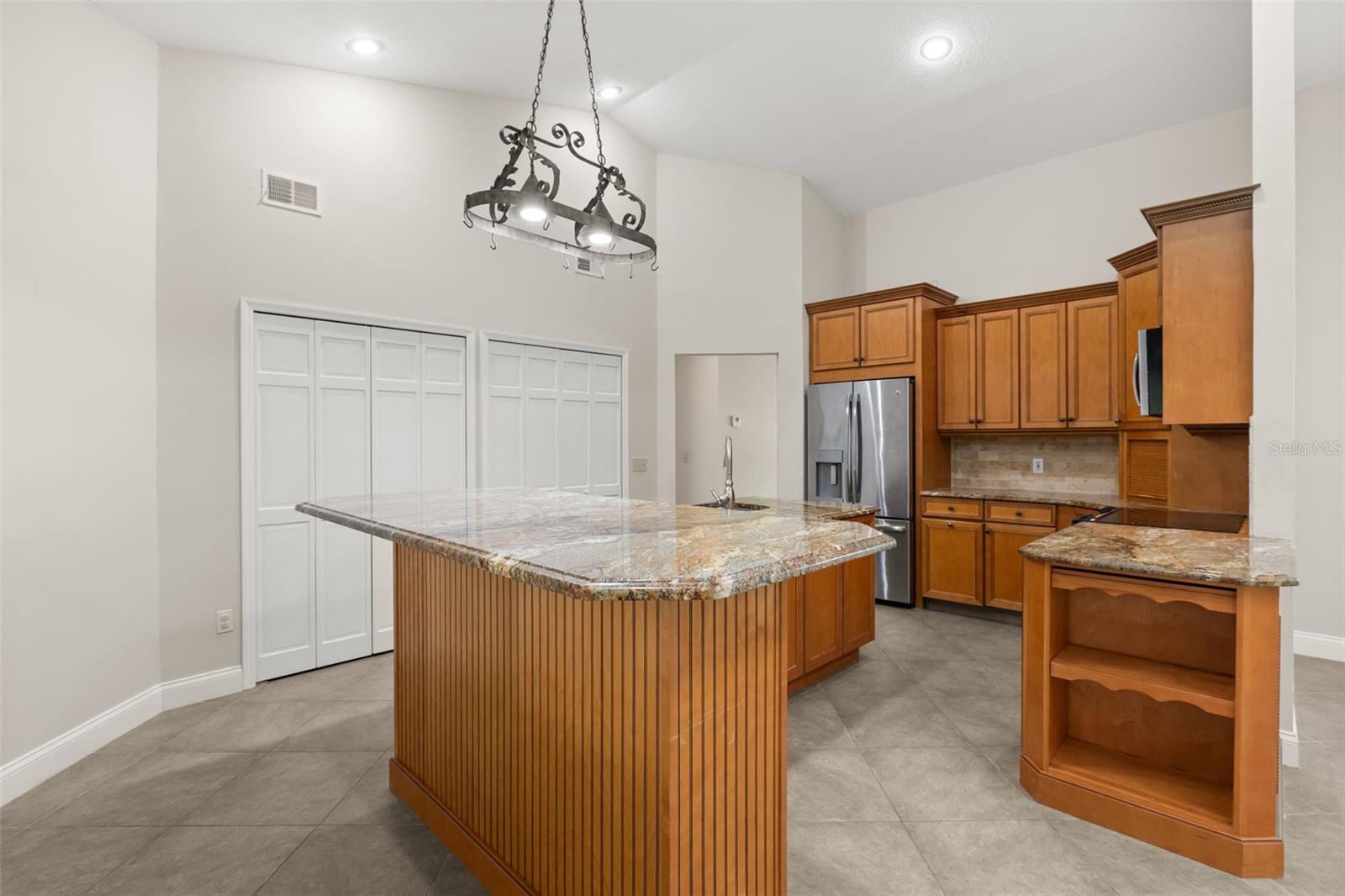 5321 FOXSHIRE CT, ORLANDO, FL, 32819