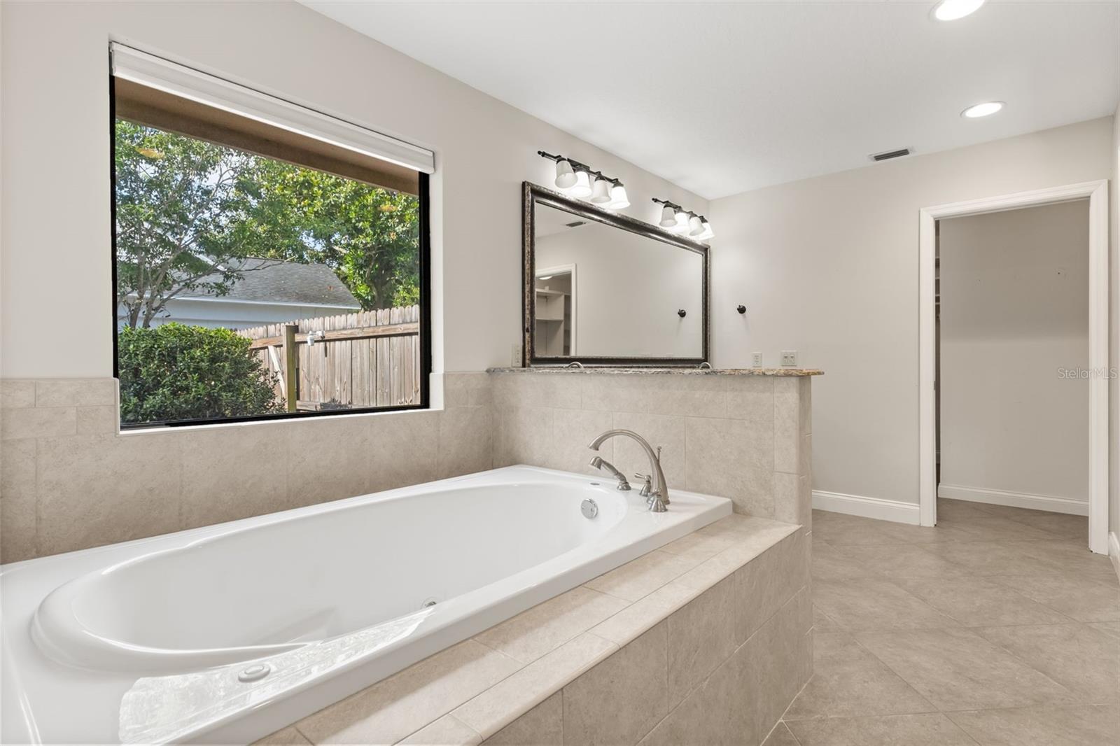 5321 FOXSHIRE CT, ORLANDO, FL, 32819