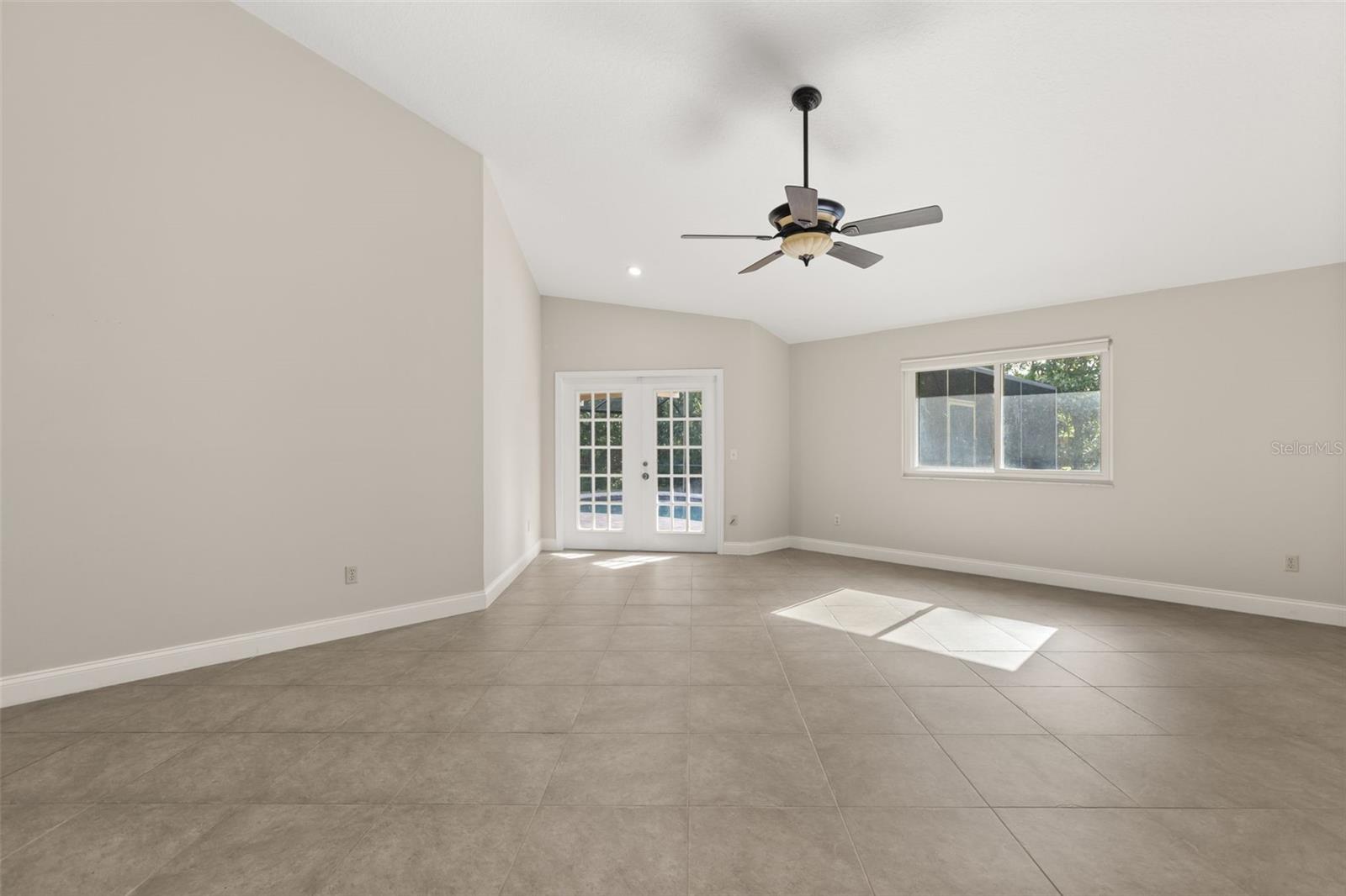5321 FOXSHIRE CT, ORLANDO, FL, 32819
