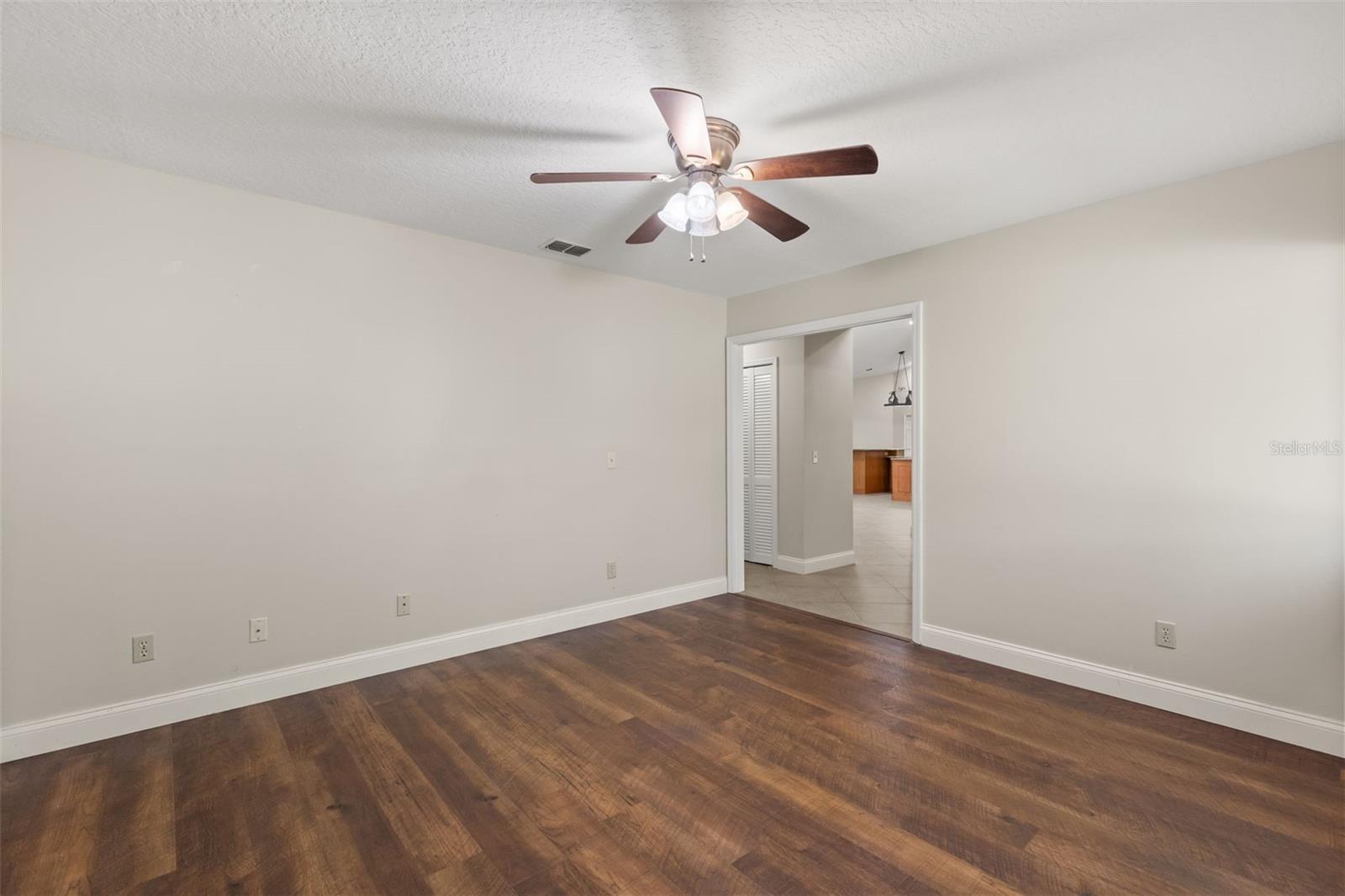 5321 FOXSHIRE CT, ORLANDO, FL, 32819