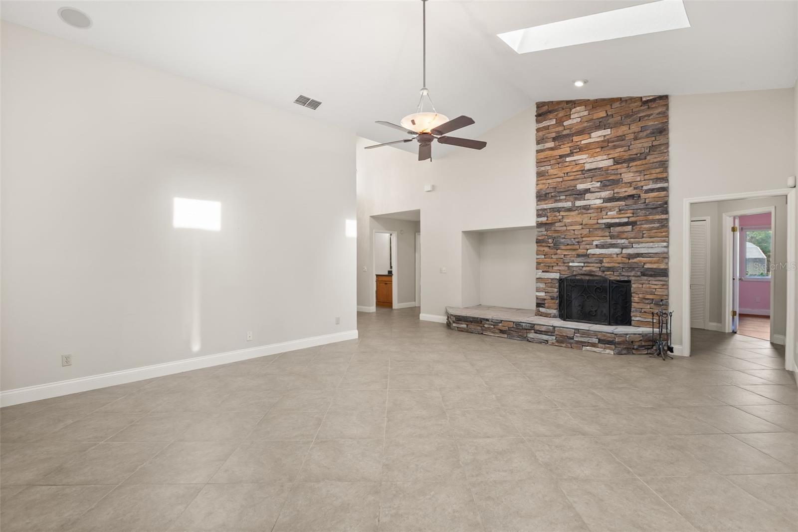 5321 FOXSHIRE CT, ORLANDO, FL, 32819