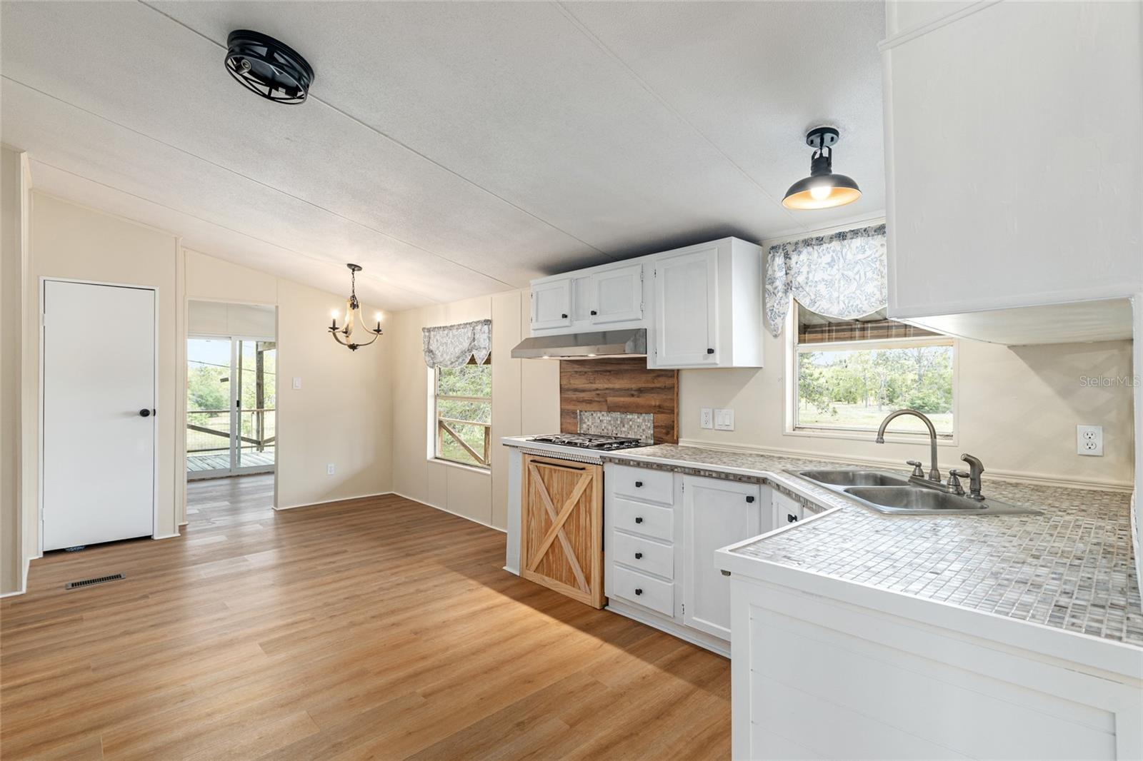 9950 SE 136TH TER, DUNNELLON, FL, 34431