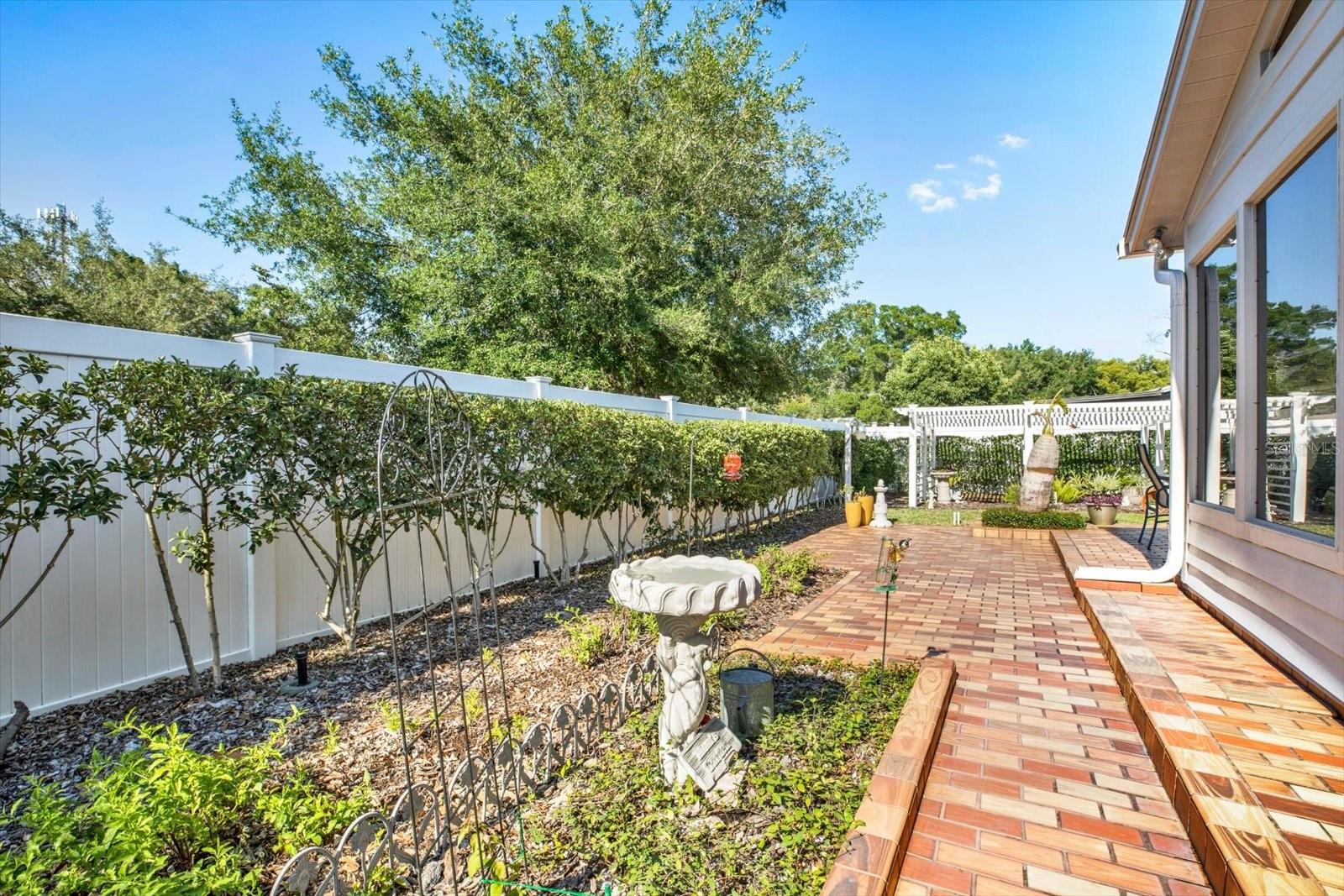 6625 BAYBROOKS CIR, TAMPA, FL, 33617