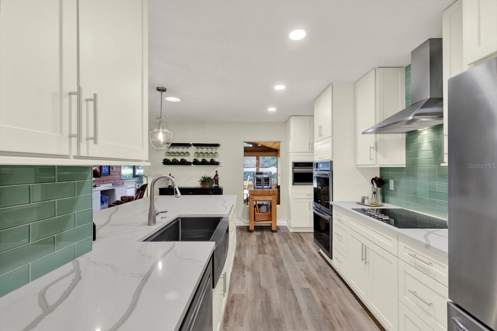 6625 BAYBROOKS CIR, TAMPA, FL, 33617