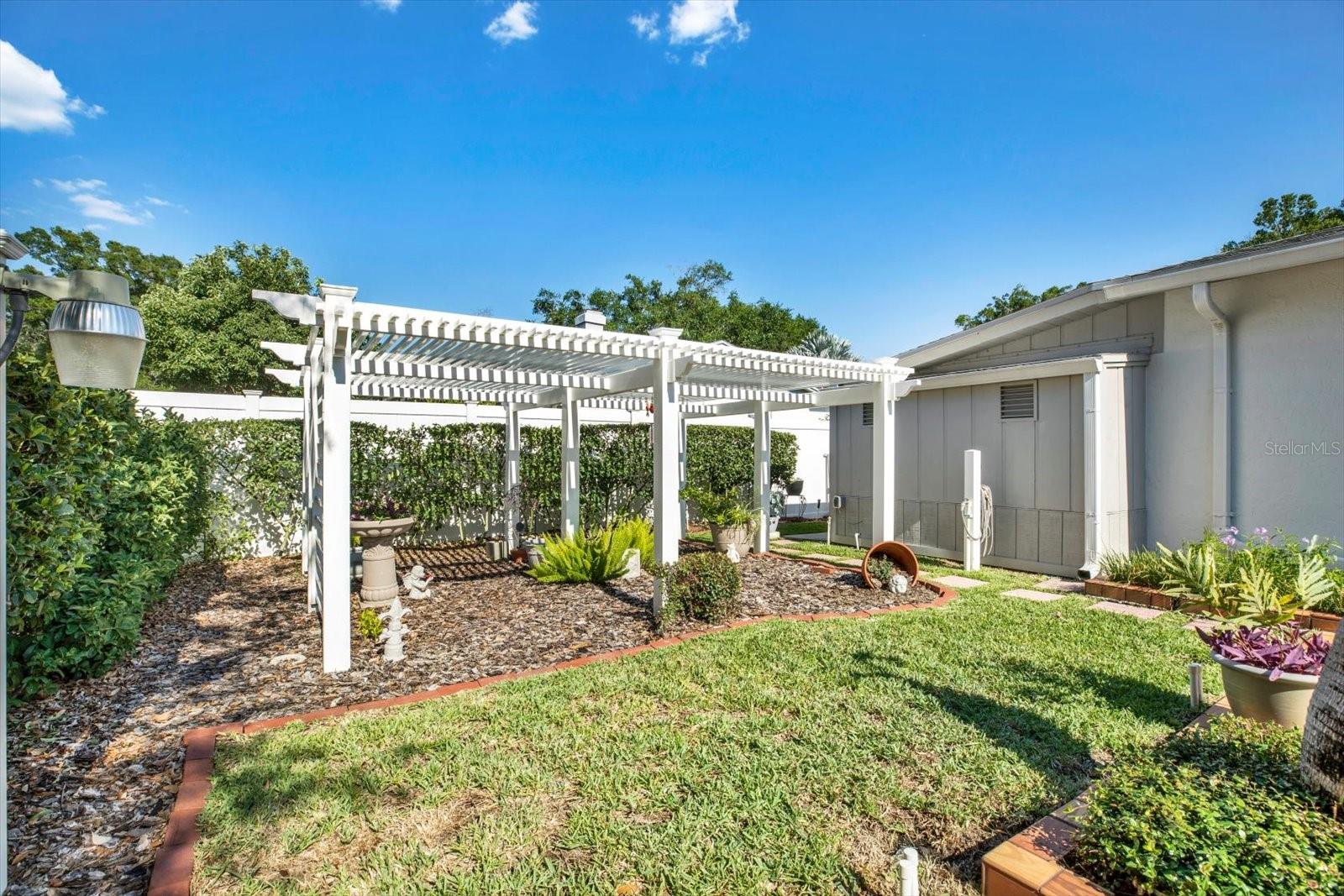 6625 BAYBROOKS CIR, TAMPA, FL, 33617