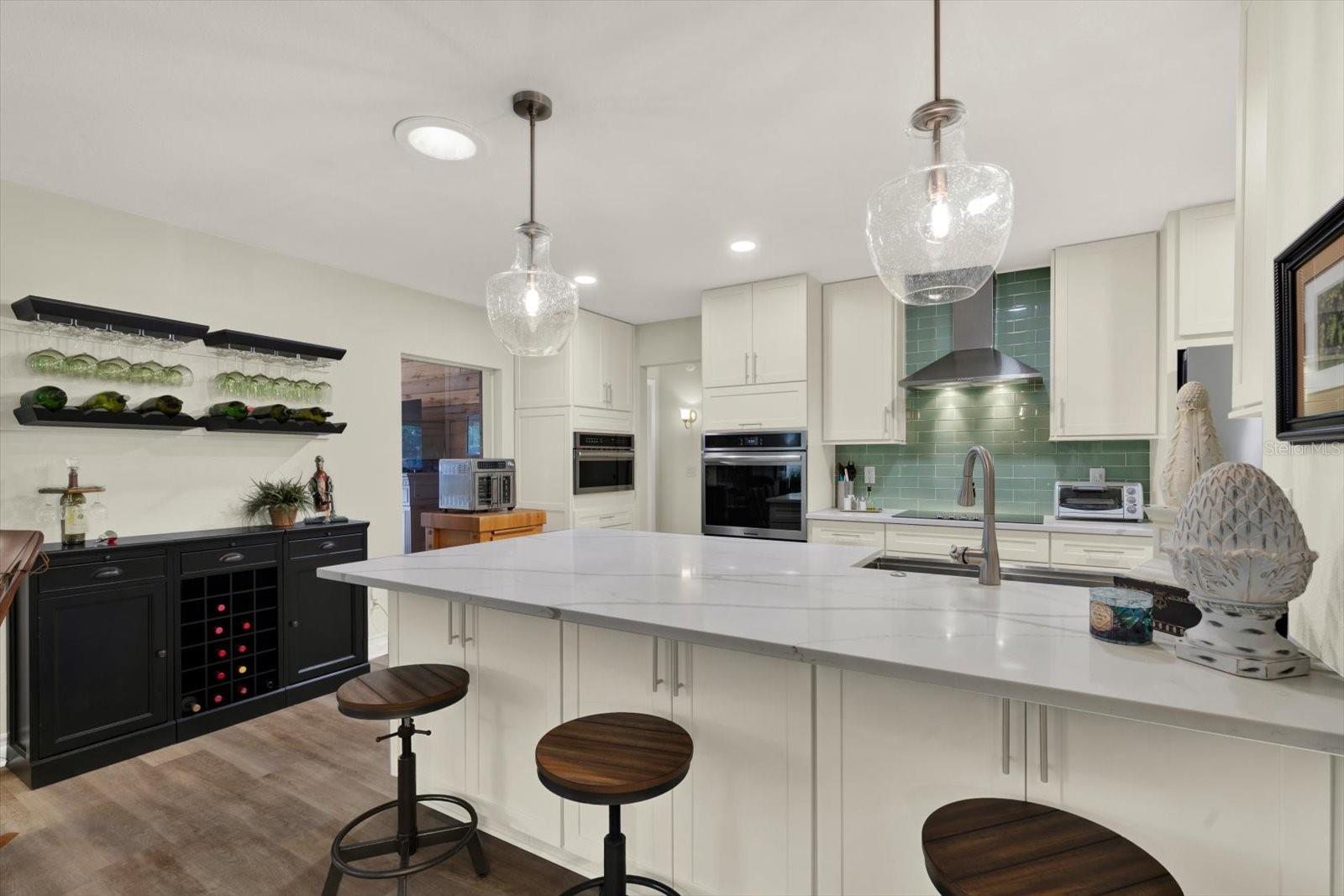 6625 BAYBROOKS CIR, TAMPA, FL, 33617
