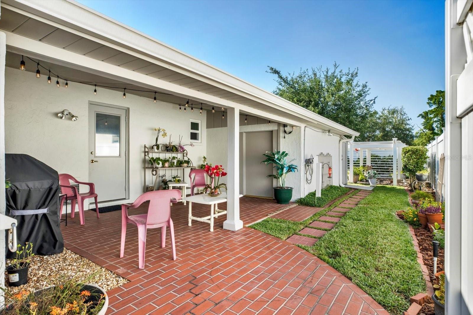 6625 BAYBROOKS CIR, TAMPA, FL, 33617