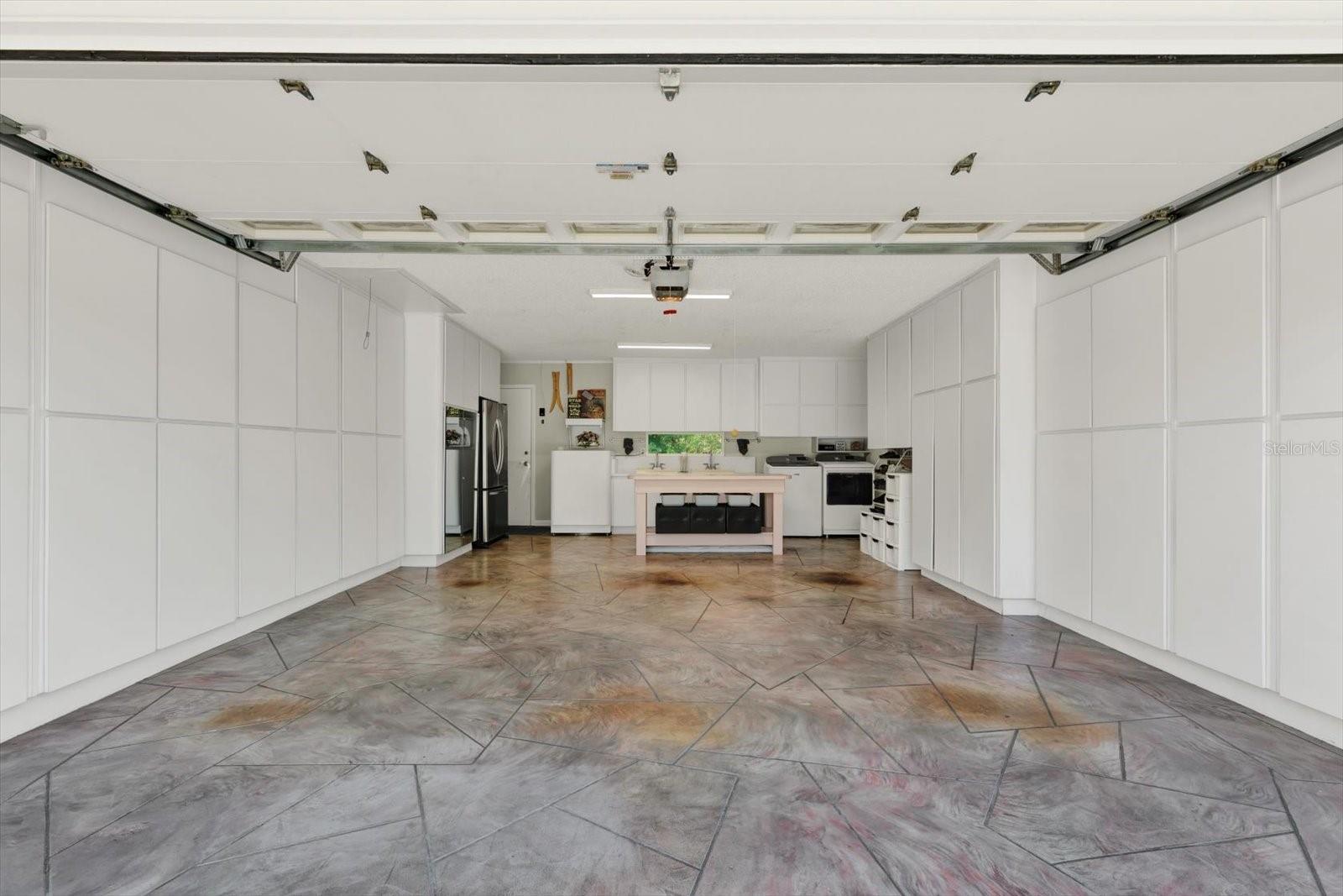 6625 BAYBROOKS CIR, TAMPA, FL, 33617