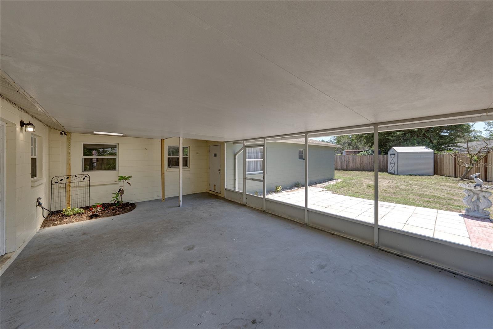 37634 HIDDEN PARK CT, DADE CITY, FL, 33525
