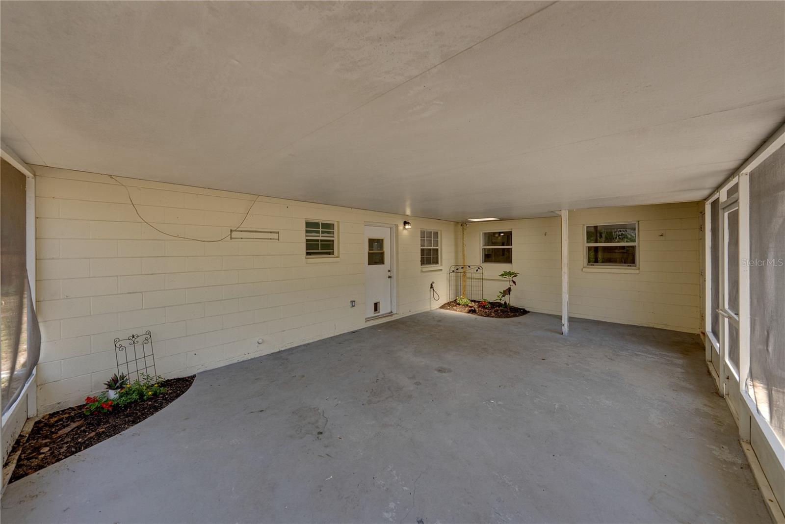 37634 HIDDEN PARK CT, DADE CITY, FL, 33525