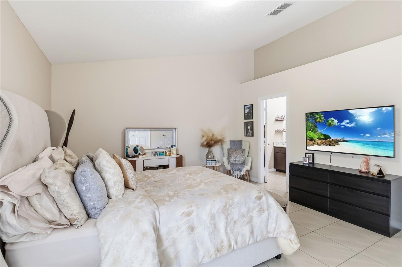 1120 N FAIRWAY DR, APOPKA, FL, 32712
