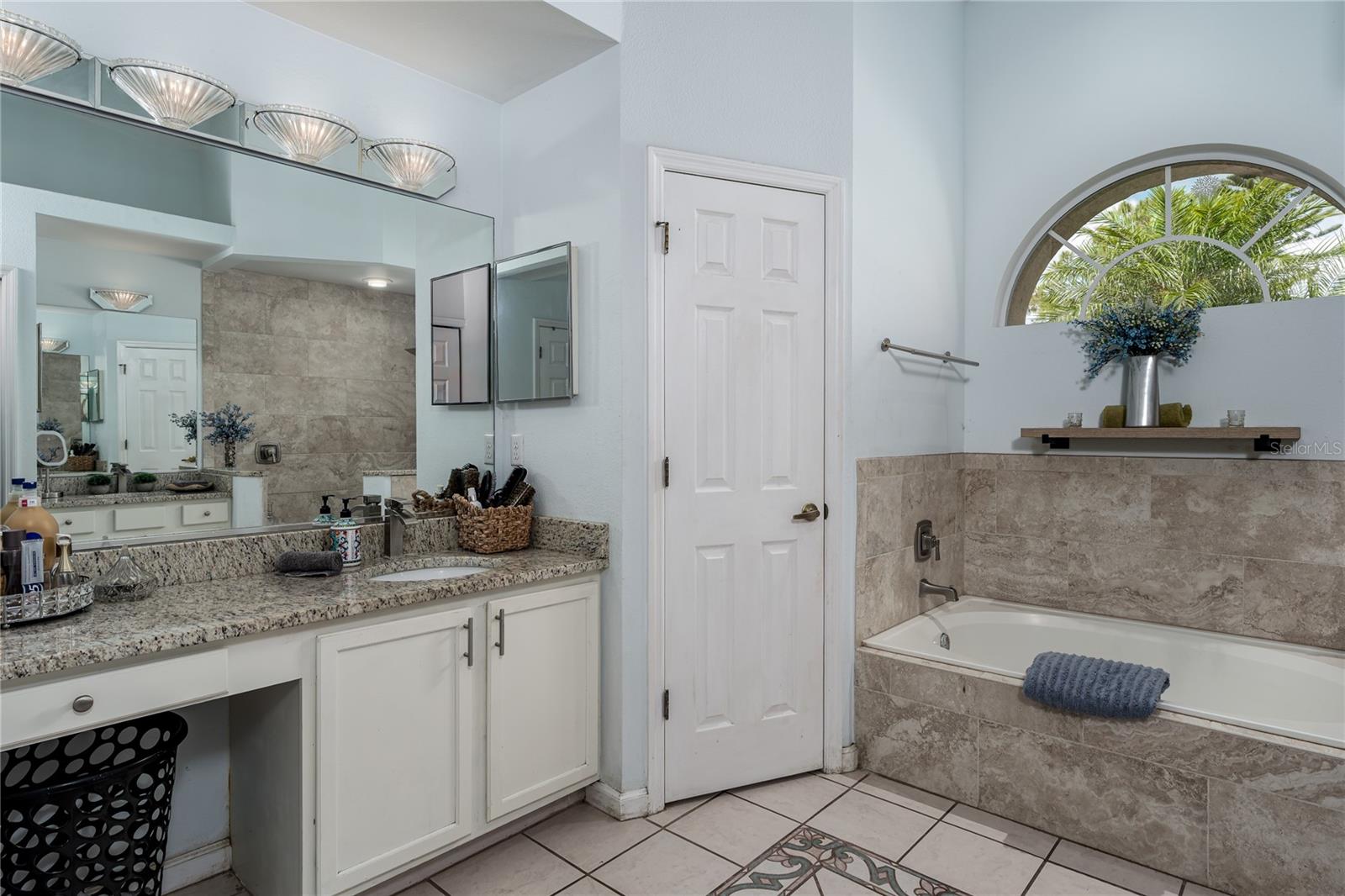 4513 PERIDIA BLVD E, BRADENTON, FL, 34203