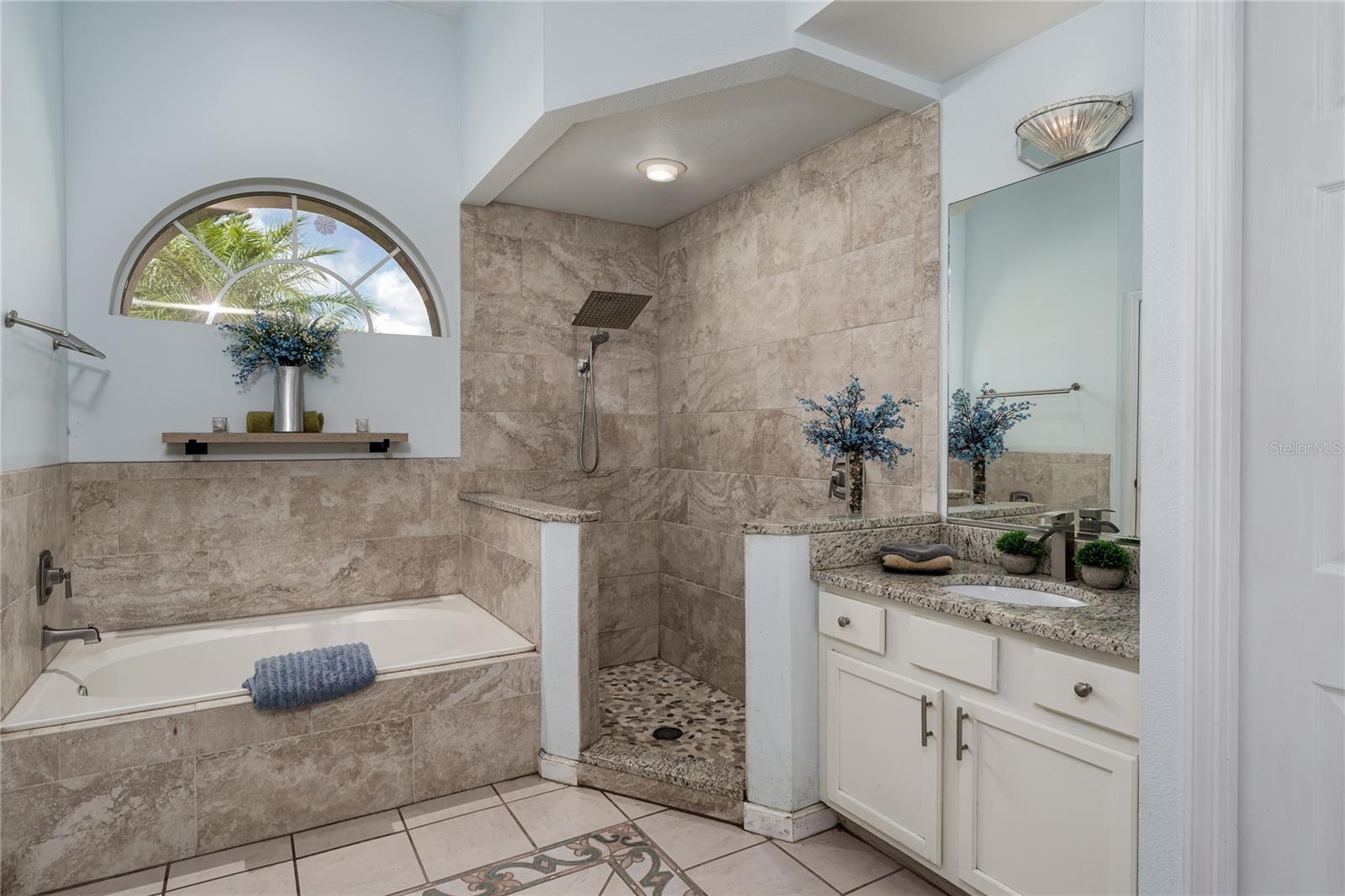 4513 PERIDIA BLVD E, BRADENTON, FL, 34203