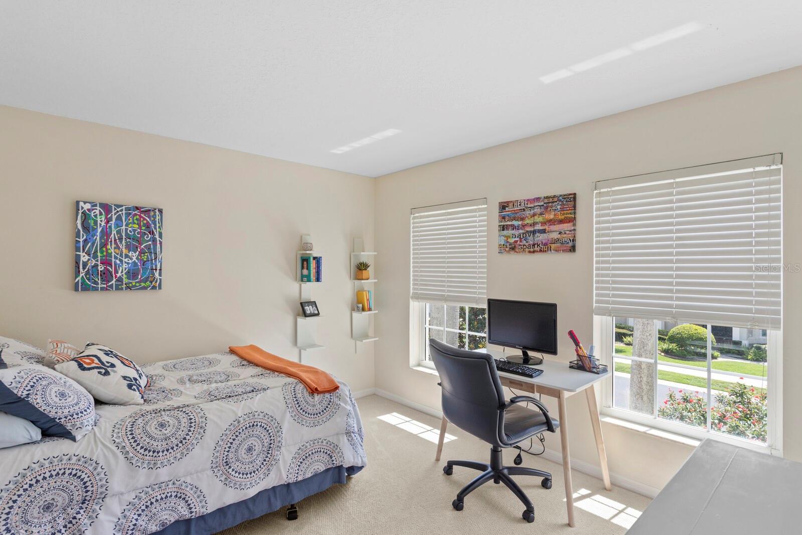 1107 GLENN LN, SAFETY HARBOR, FL, 34695