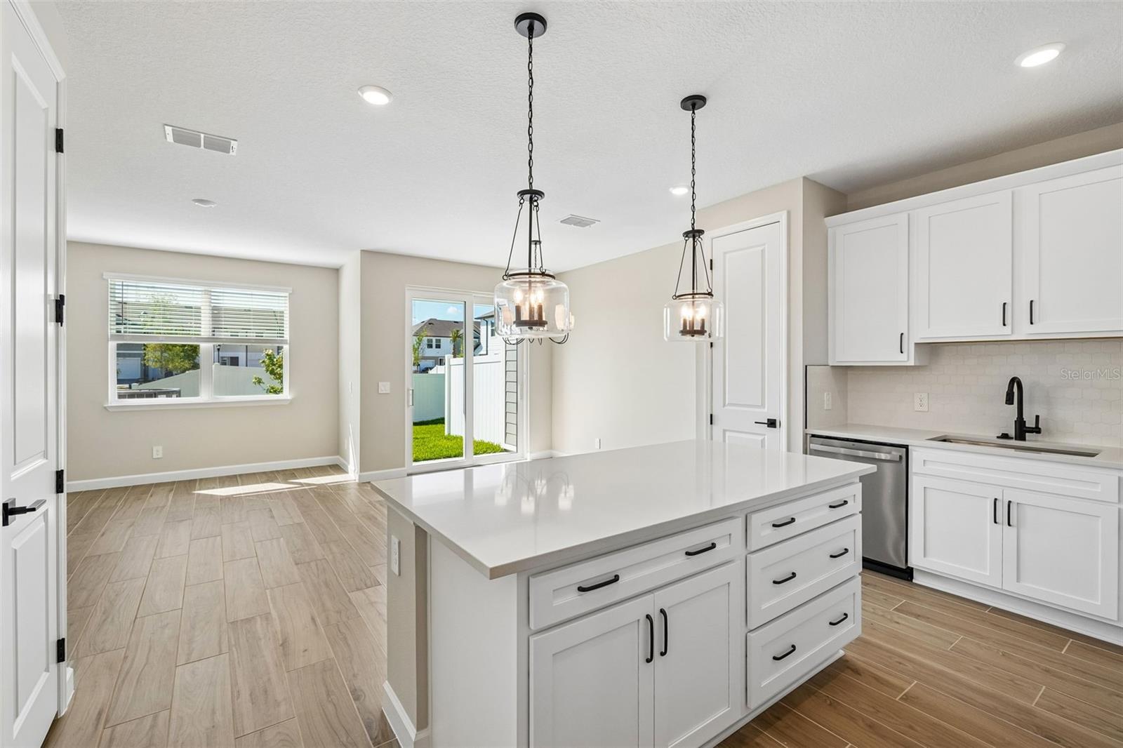 7487 DEER VALLEY CIRCLE, TAMPA, FL, 33635
