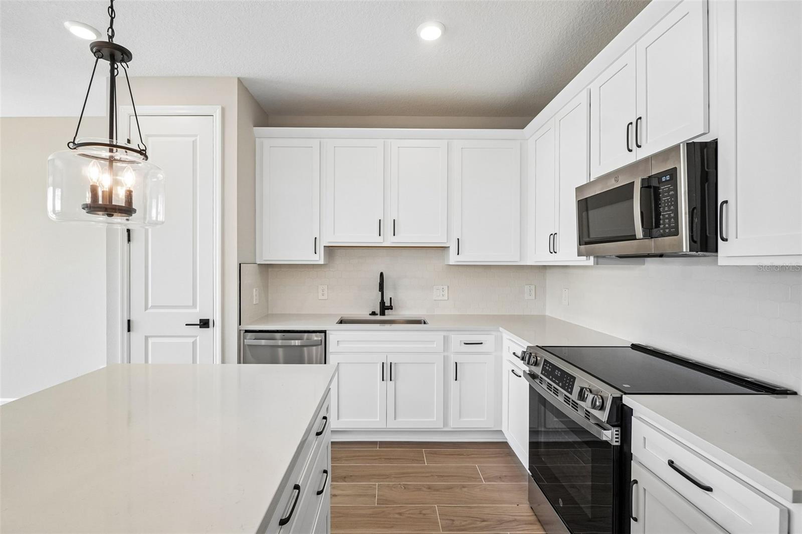 7487 DEER VALLEY CIRCLE, TAMPA, FL, 33635