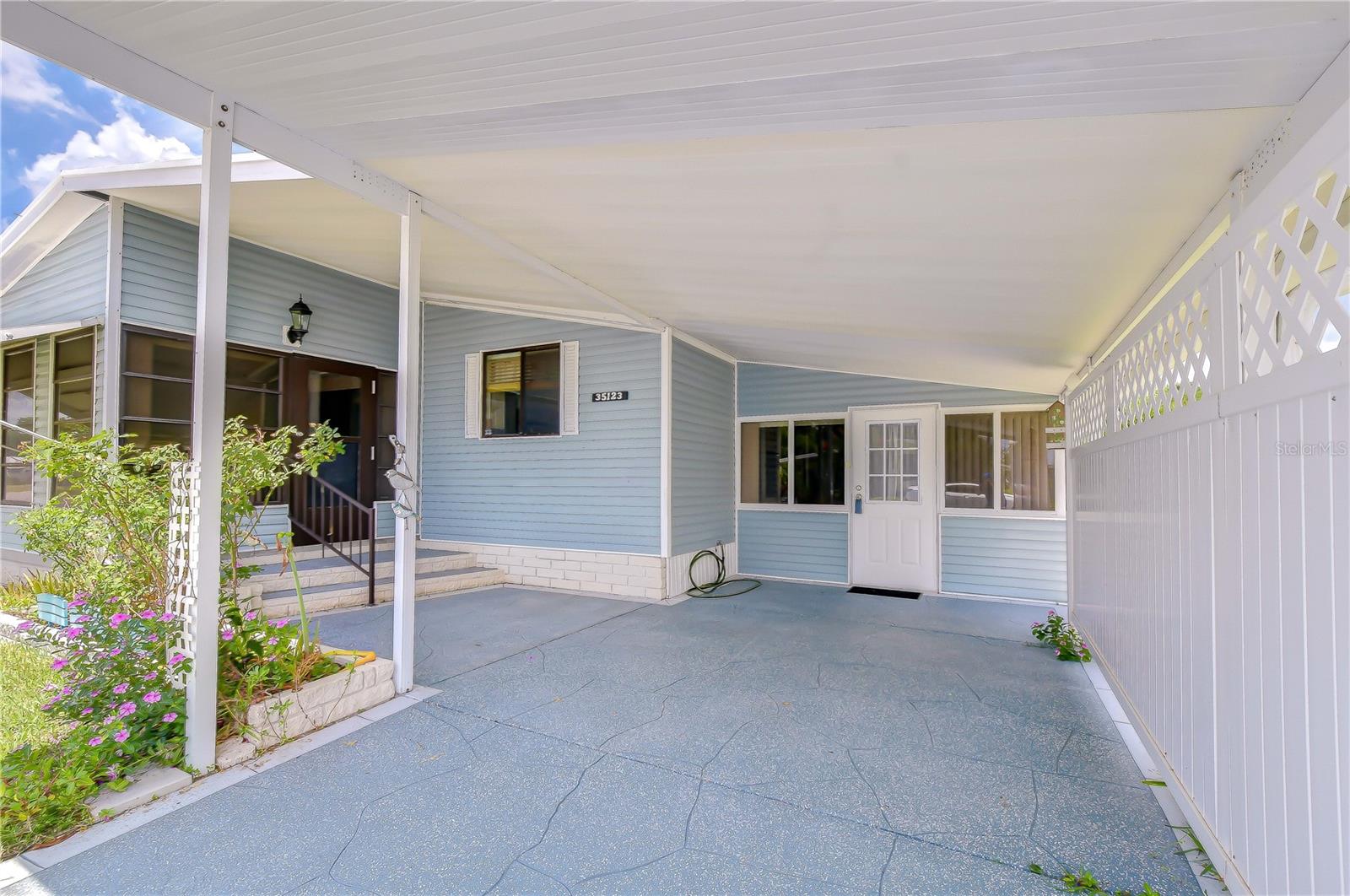 35123 COLONY HILLS DR, ZEPHYRHILLS, FL, 33541