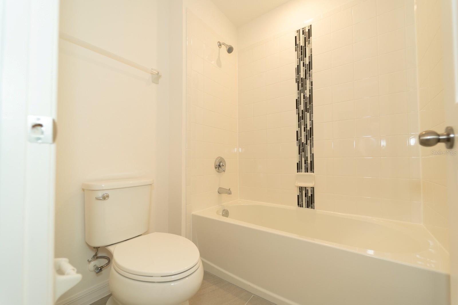 1673 SWAN SWIM DR, DAVENPORT, FL, 33837