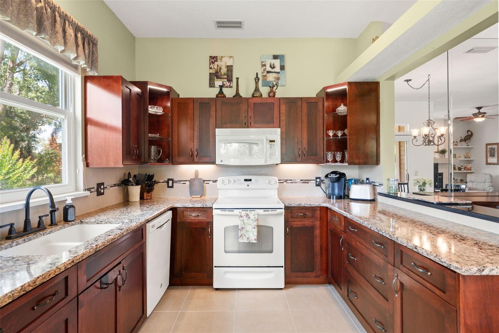 1112 OLD MILL RUN, DELAND, FL, 32720