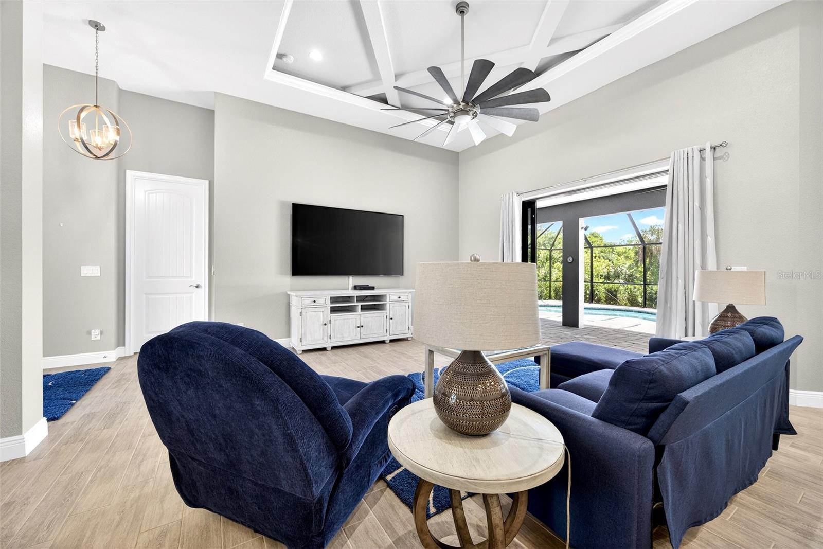 16 TOURNAMENT RD, ROTONDA WEST, FL, 33947