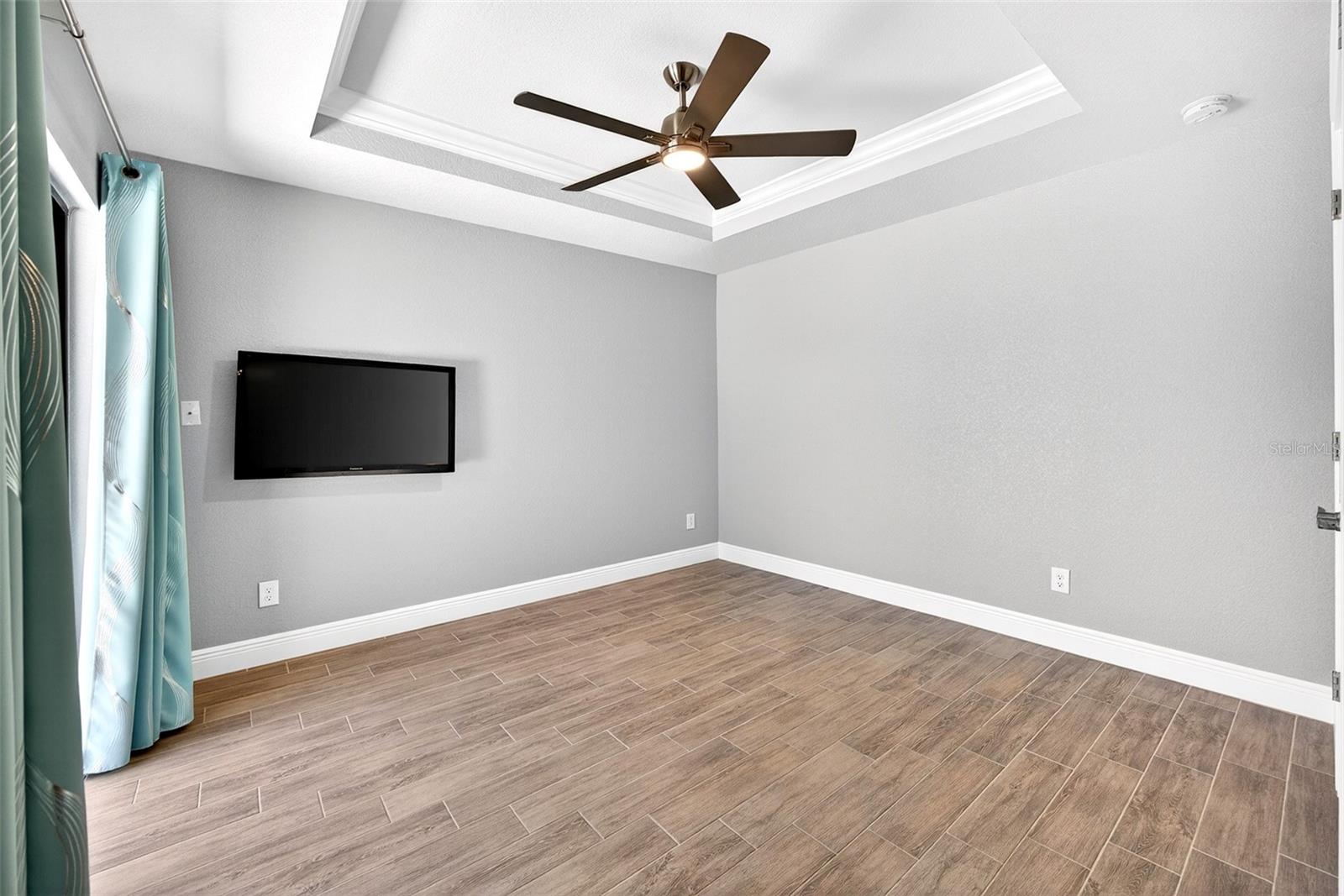 16 TOURNAMENT RD, ROTONDA WEST, FL, 33947