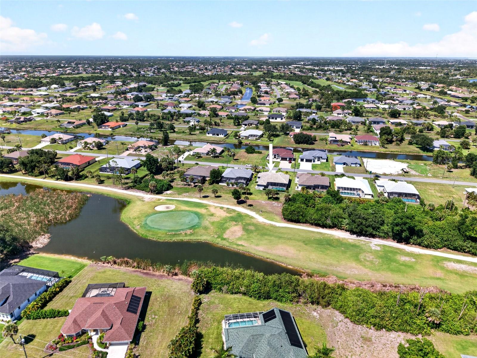 16 TOURNAMENT RD, ROTONDA WEST, FL, 33947