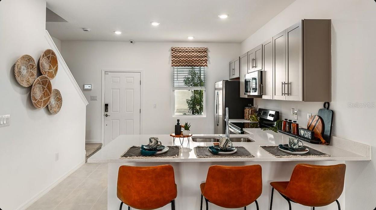 10652 ORBIT TER, SARASOTA, FL, 34241