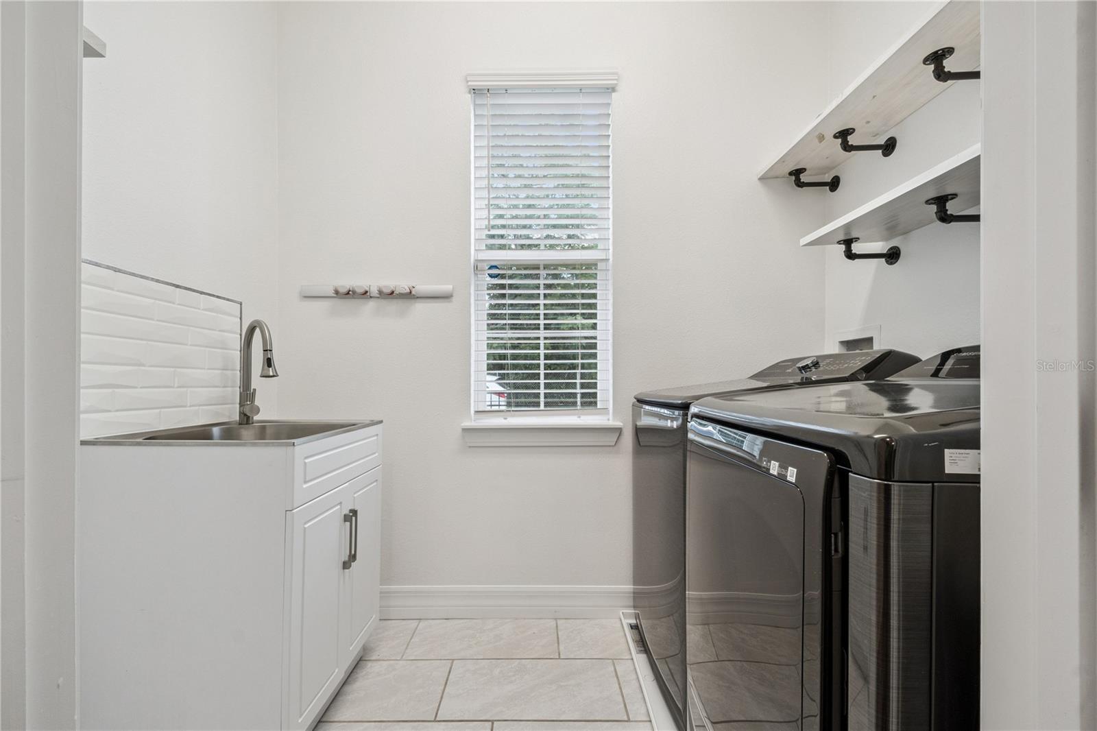 1507 WILD SWEETGRASS WAY, OAKLAND, FL, 34787
