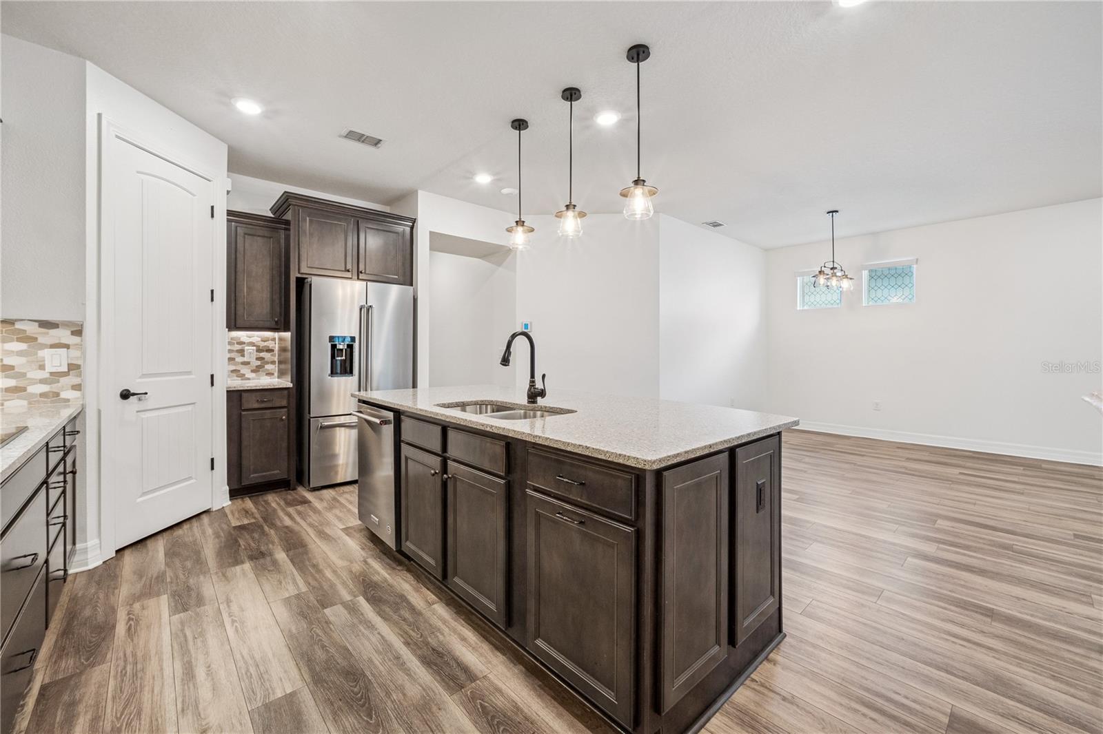 1507 WILD SWEETGRASS WAY, OAKLAND, FL, 34787