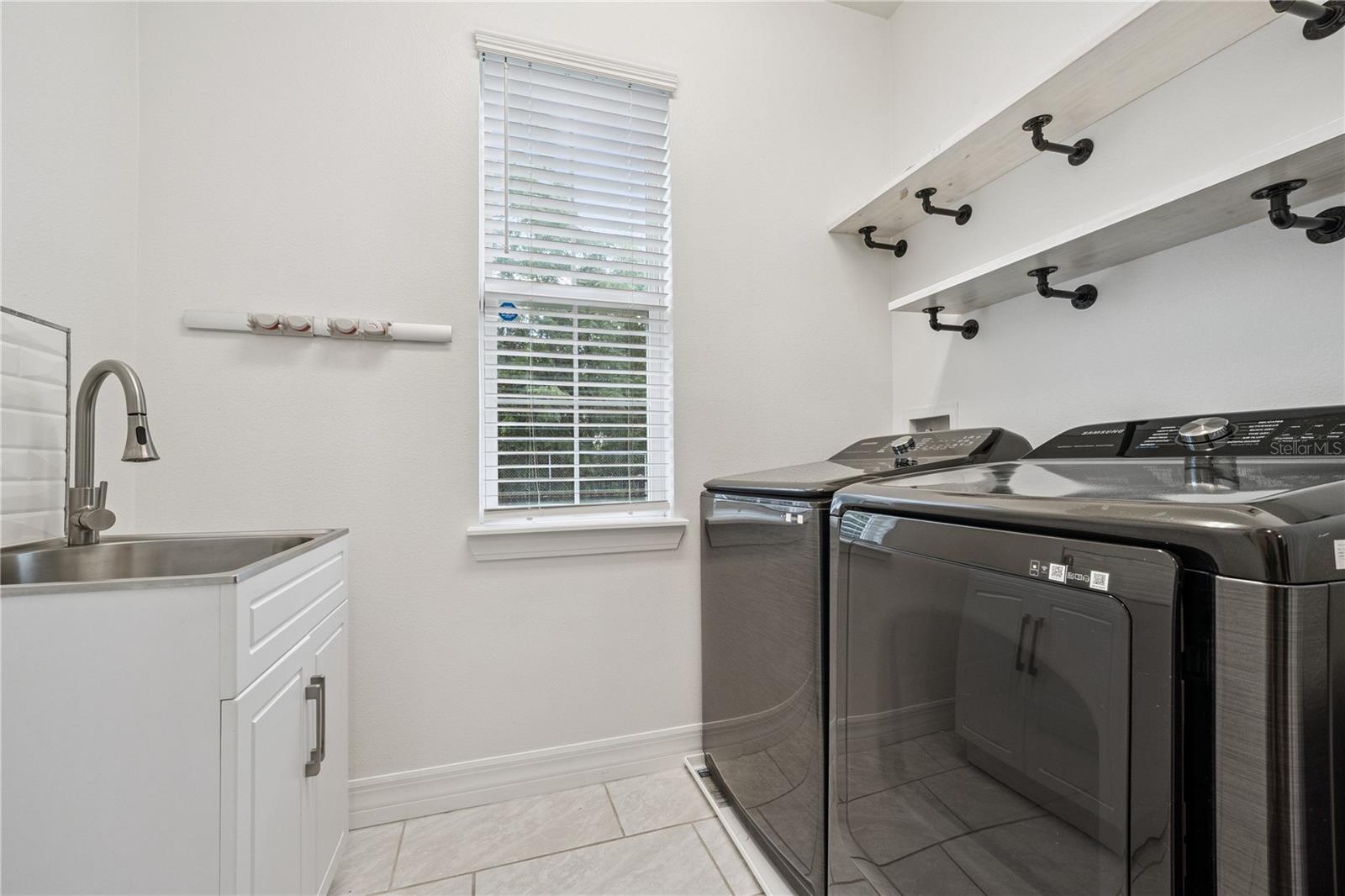 1507 WILD SWEETGRASS WAY, OAKLAND, FL, 34787