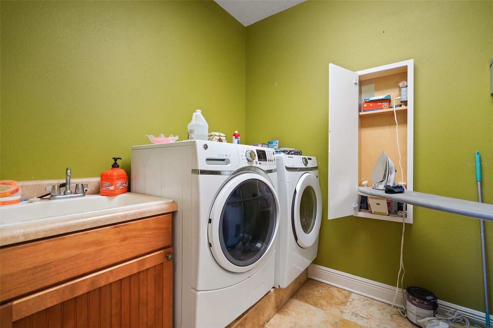 161 VINE ST, OVIEDO, FL, 32765