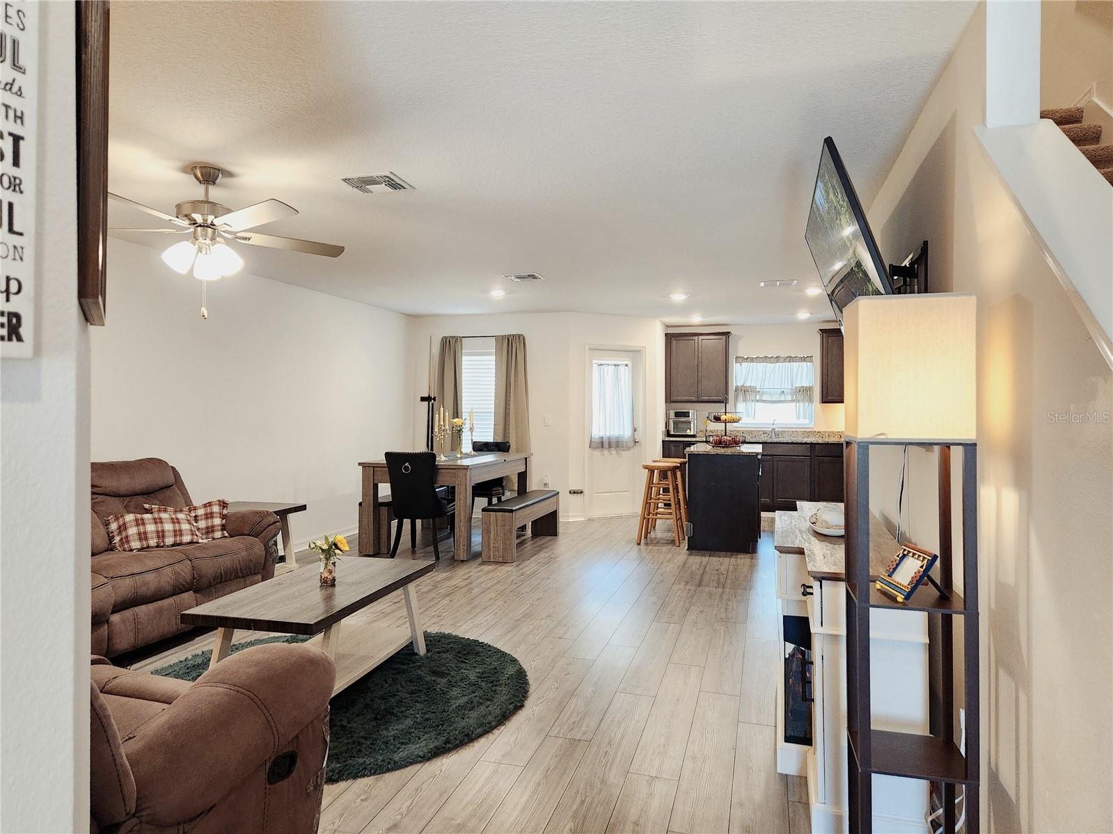 1679 WYNFORD CIR, TAVARES, FL, 32778