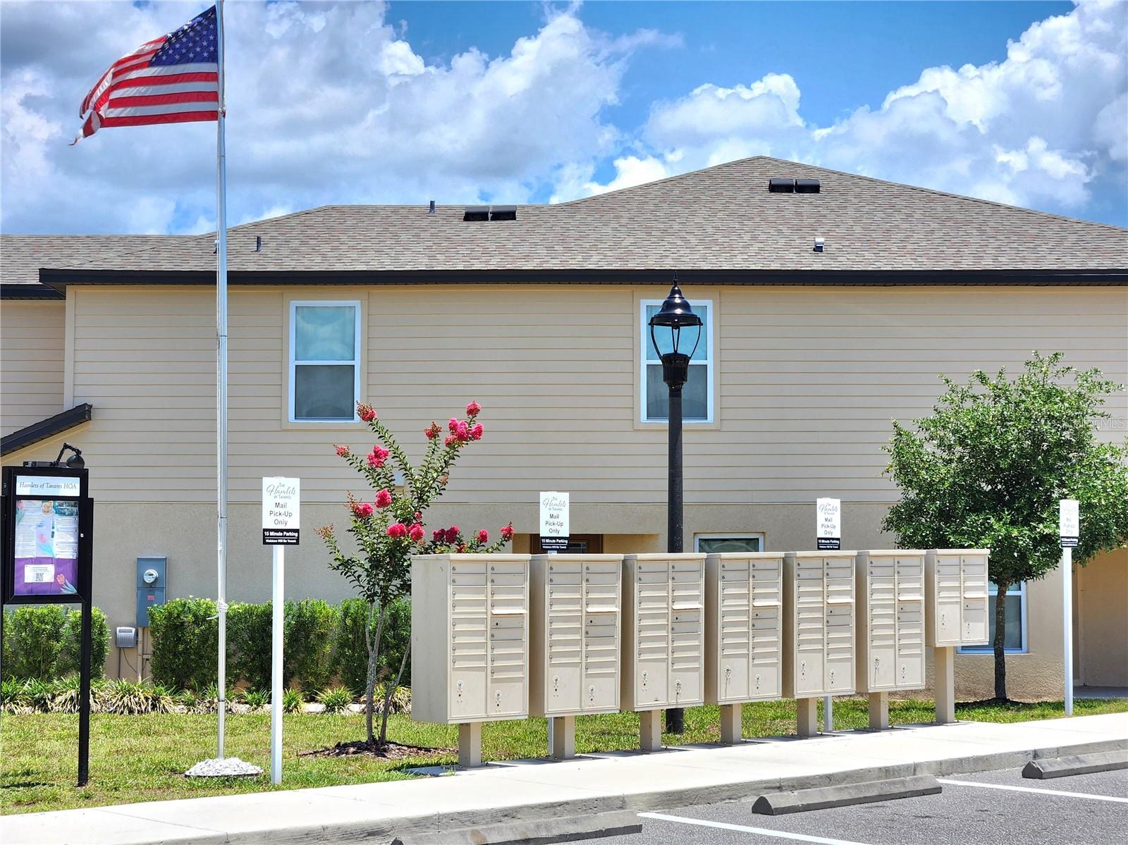 1679 WYNFORD CIR, TAVARES, FL, 32778