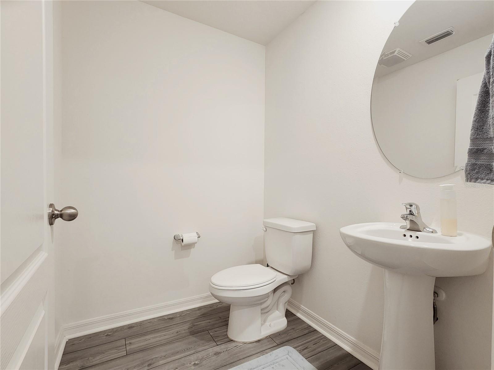 1679 WYNFORD CIR, TAVARES, FL, 32778
