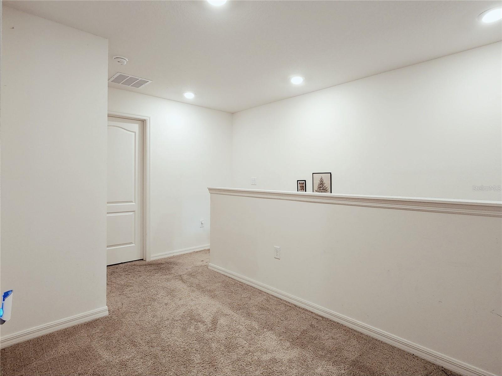 1679 WYNFORD CIR, TAVARES, FL, 32778