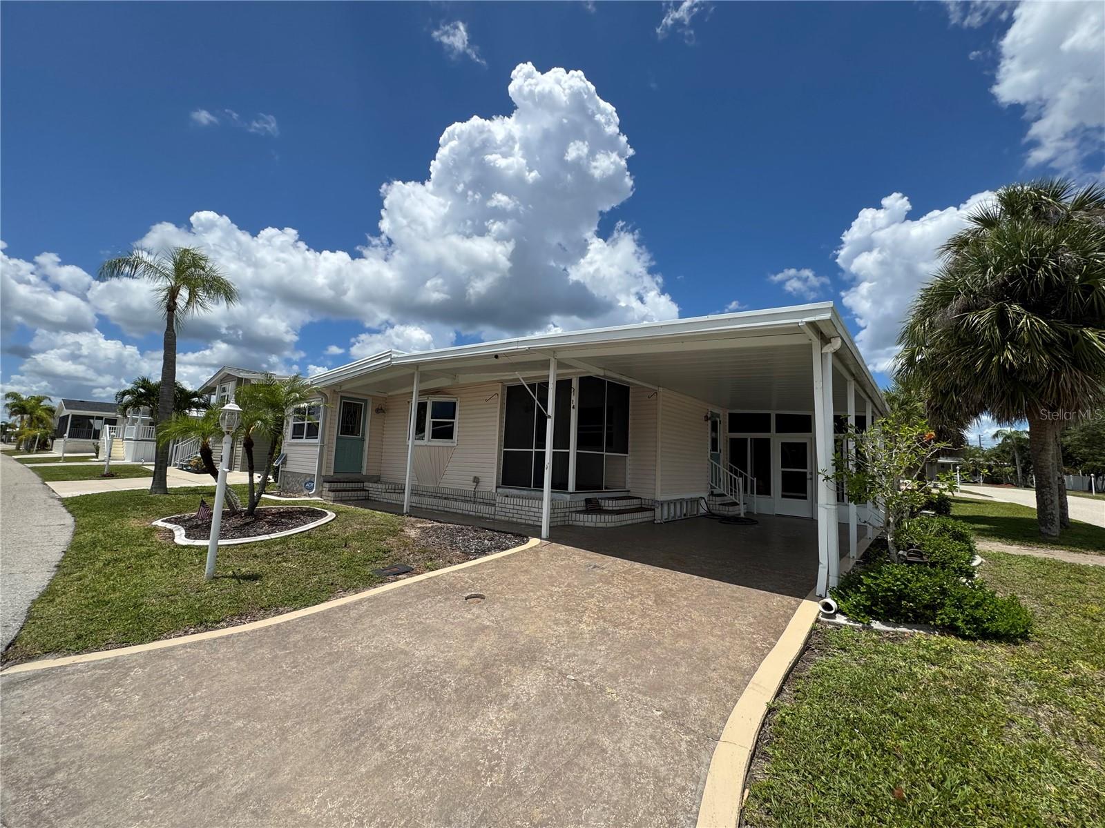 14 AMSTERDAM AVE, PUNTA GORDA, FL, 33950